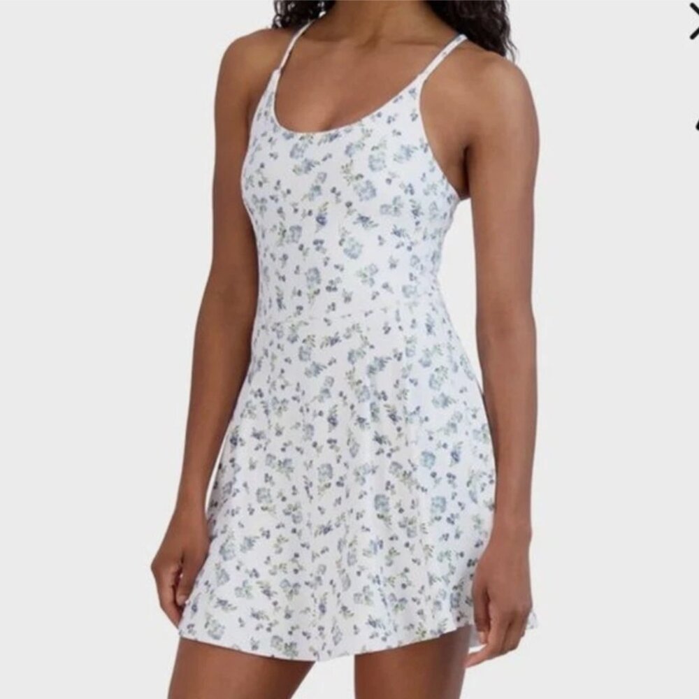 Women Sage Collective Winter Daisy Flower Print Tennis Dress in White Size Small
